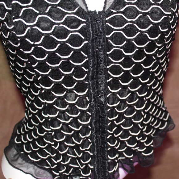 Vintage Fishtail Shirt - Picture 5 of 7